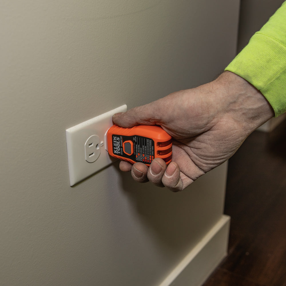 Digital Circuit Breaker Finder with GFCI Tester and Outlet Wiring Checker